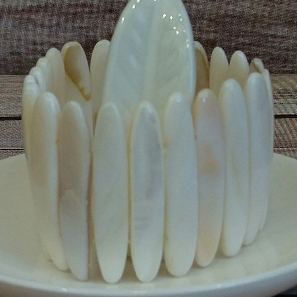 3/$15 - Stretchy Bracelet